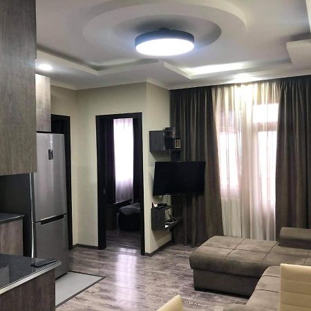 George-Groups Apartman Kutaiszi Kültér fotó