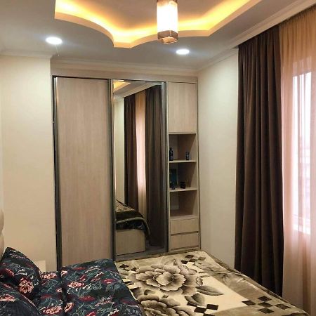 George-Groups Apartman Kutaiszi Kültér fotó